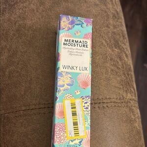WINKY LUX Mermaid Moisture Face Balm with Floral and Shell Design